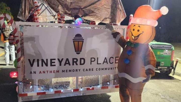 Vineyard Place Memory Care Holiday Parade in Murrieta CA