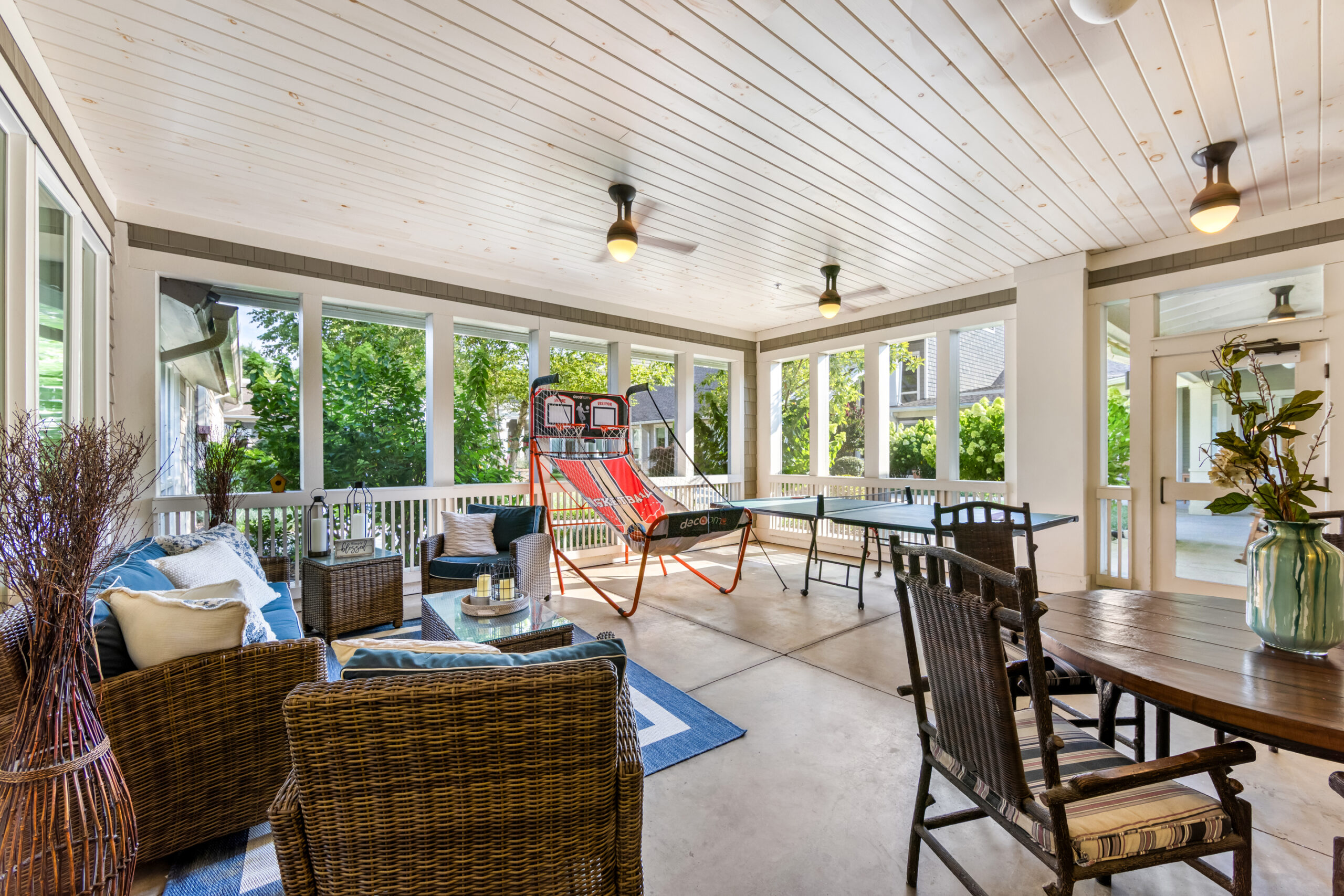 Outdoor porch with games