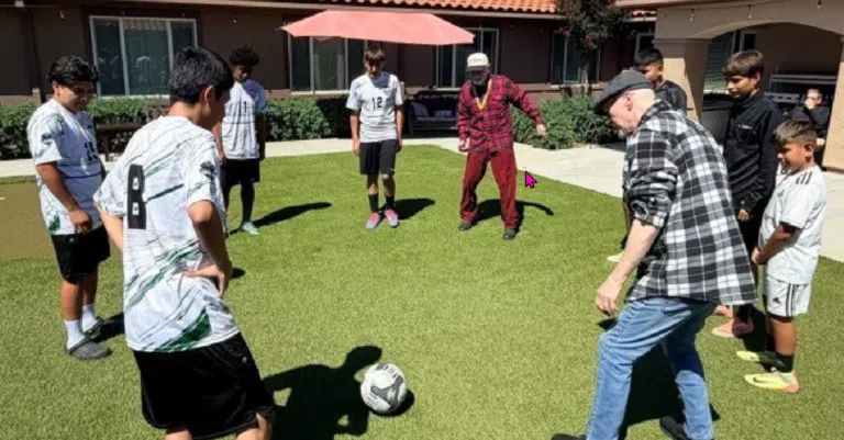 Athletes from Alliance Perris youth soccer visit residents of Vineyard Place Memory Care in Murrieta CA