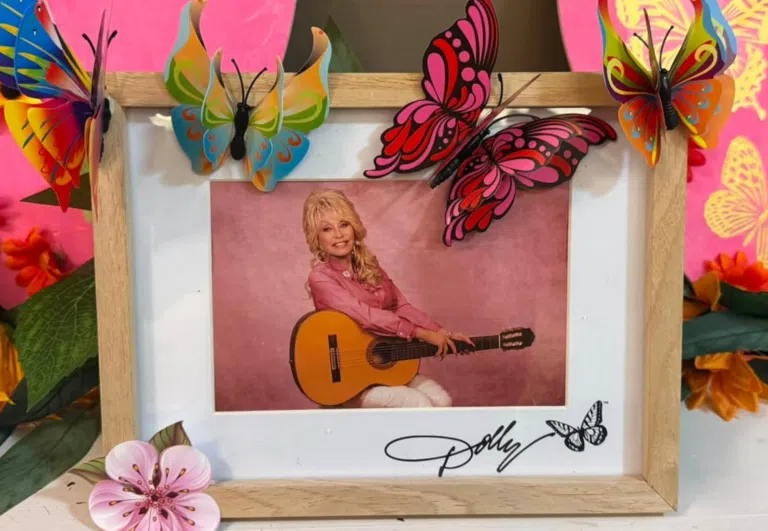 Concord Place Memory Care residents celebrate Dolly Parton Day